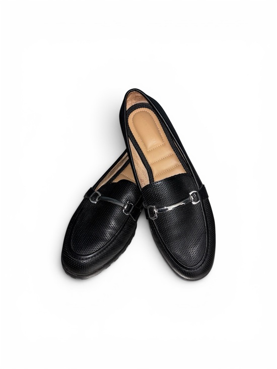 Kelly & Katie Shoes - Kelly & Katie Women's 8 Perforated Bit Loafer Slip On Shoes